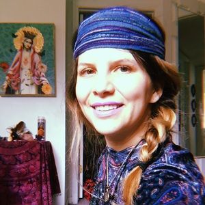 Meet your Posher, Astra